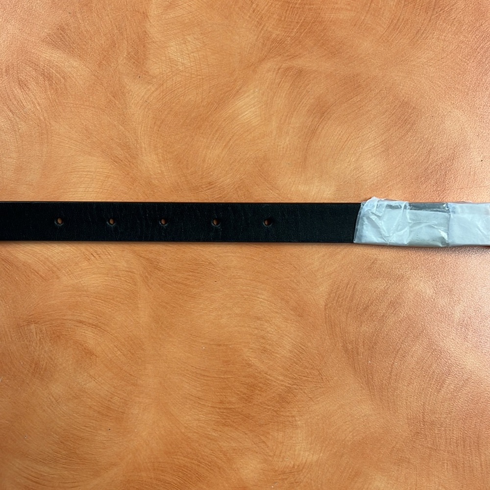 DKNY Leather Belt - Picture 2 of 3